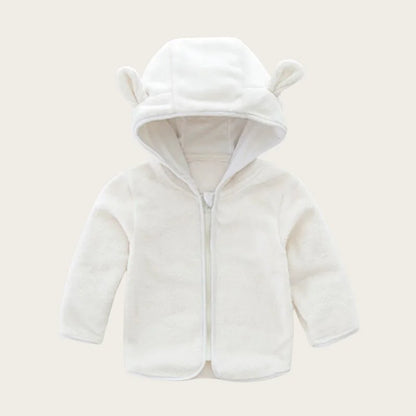 Babykleidungsgrößen für Babys jeden Alters